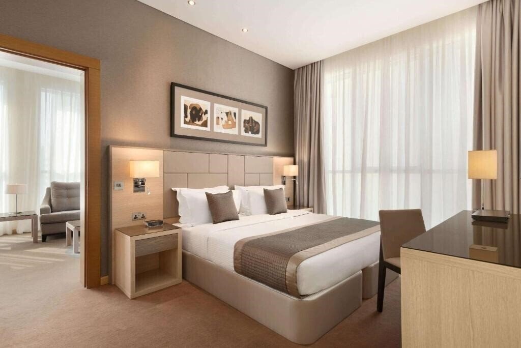 Отель Tryp Hotel By Wyndham 4*