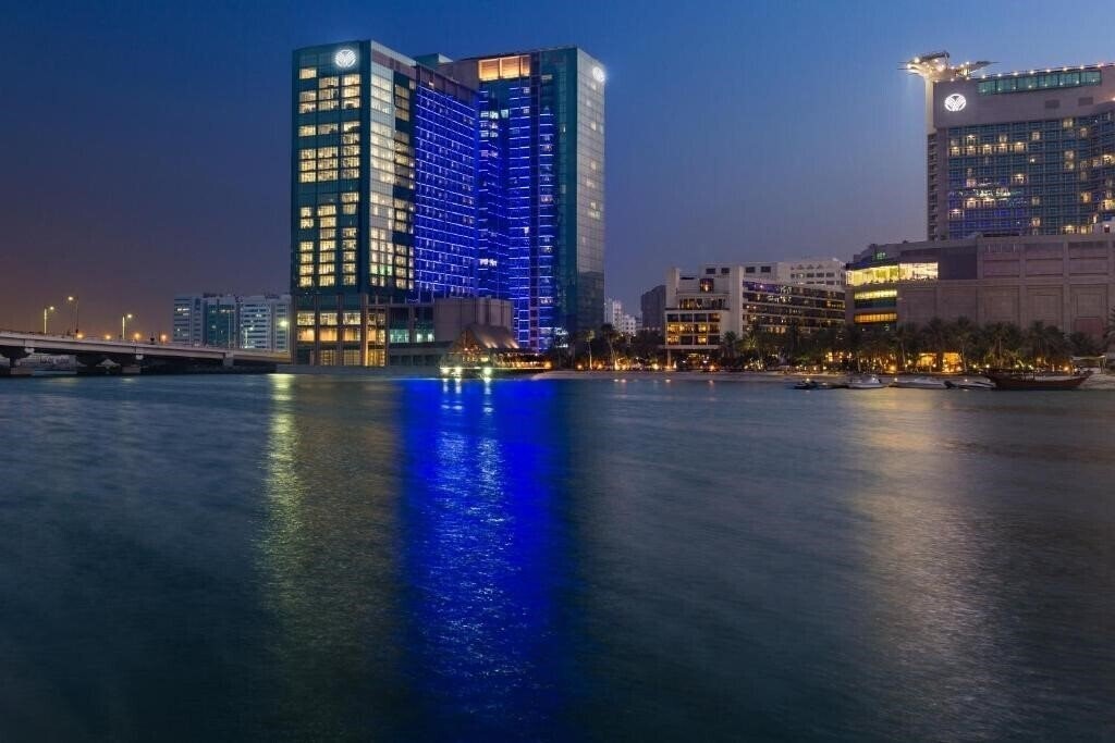 Beach Rotana Residences (ex. Beach Arjaan Rotana) 5* қонақ үйі