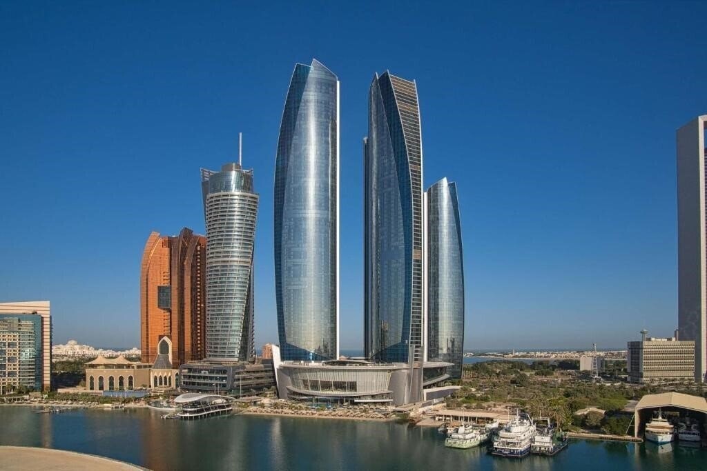 Изображение Conrad Abu Dhabi Etihad Towers (ex. Jumeirah at Etihad Towers, Conrad Hotel Abu Dhabi Etihad Towers) 5*