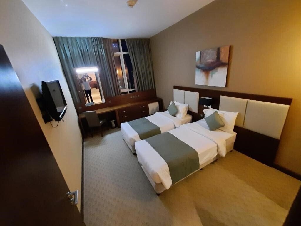 Фотография Blumont Capital Hotel (Formerly Danat Capital) 4*