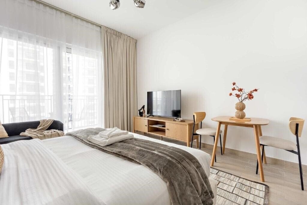 Silkhaus Waters Edge Tower 3* суреті