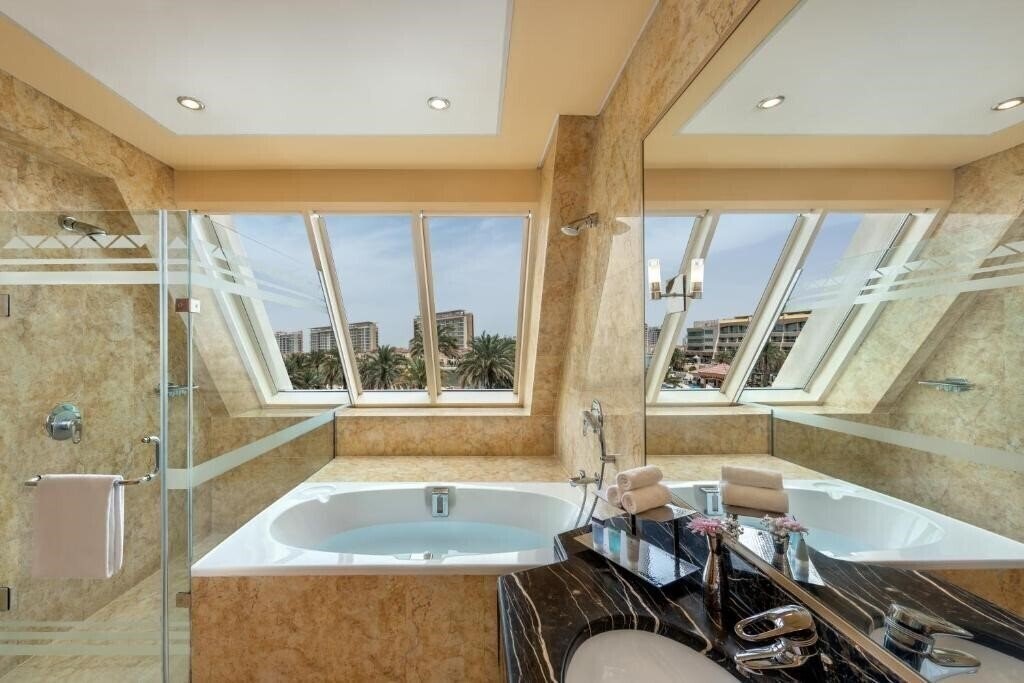 Фотография Al Raha Beach Resort & SPA 5*