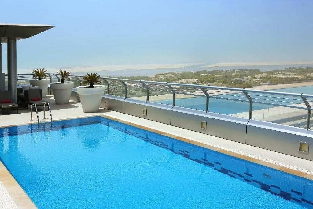 Centro Capital Center (ex. Centro Capital Center by Rotana) 3* суреті