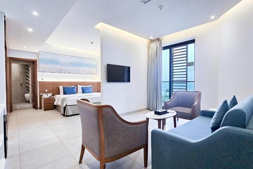 Фотография Wyndham Garden Ajman Corniche 4*