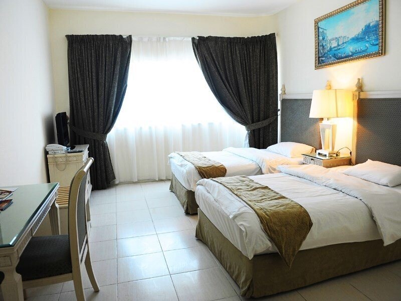 Tulip Inn Royal Suites Ajman Apartments 3* фотосуреті