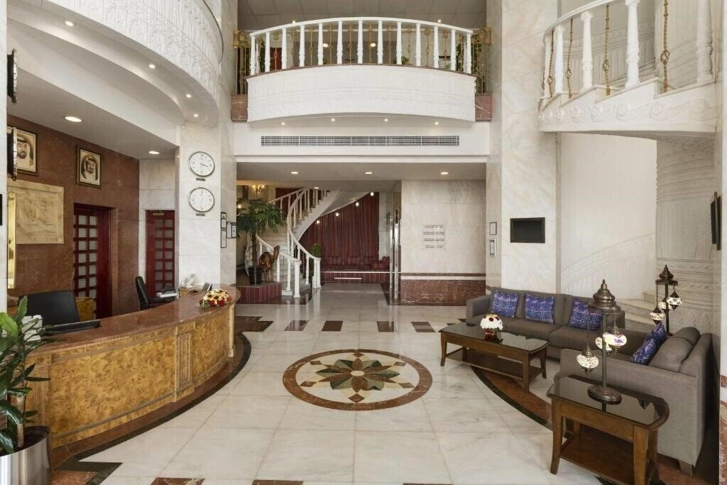 Изображение Ramada by Wyndham Beach Hotel Ajman 4*