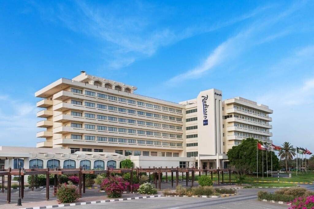 Radisson Blu Hotel Al Ain 4* қонақ үйі