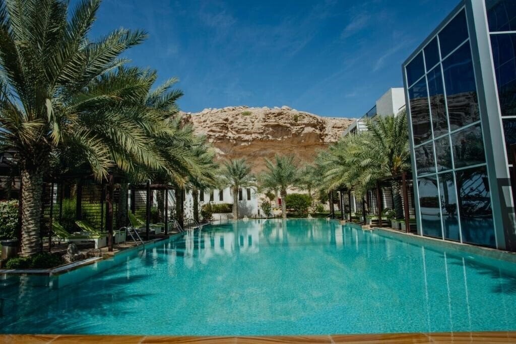 Изображение Alberni Jebel Hafeet Hotel & Resort 5*