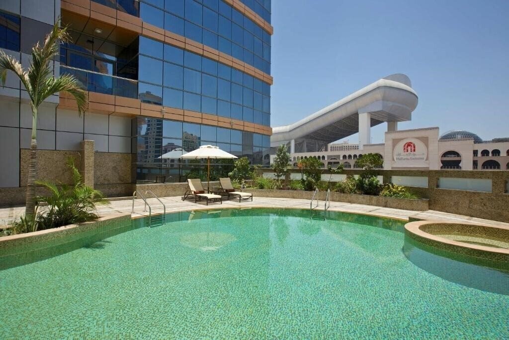 Изображение Doubletree By Hilton Al Barsha 4*