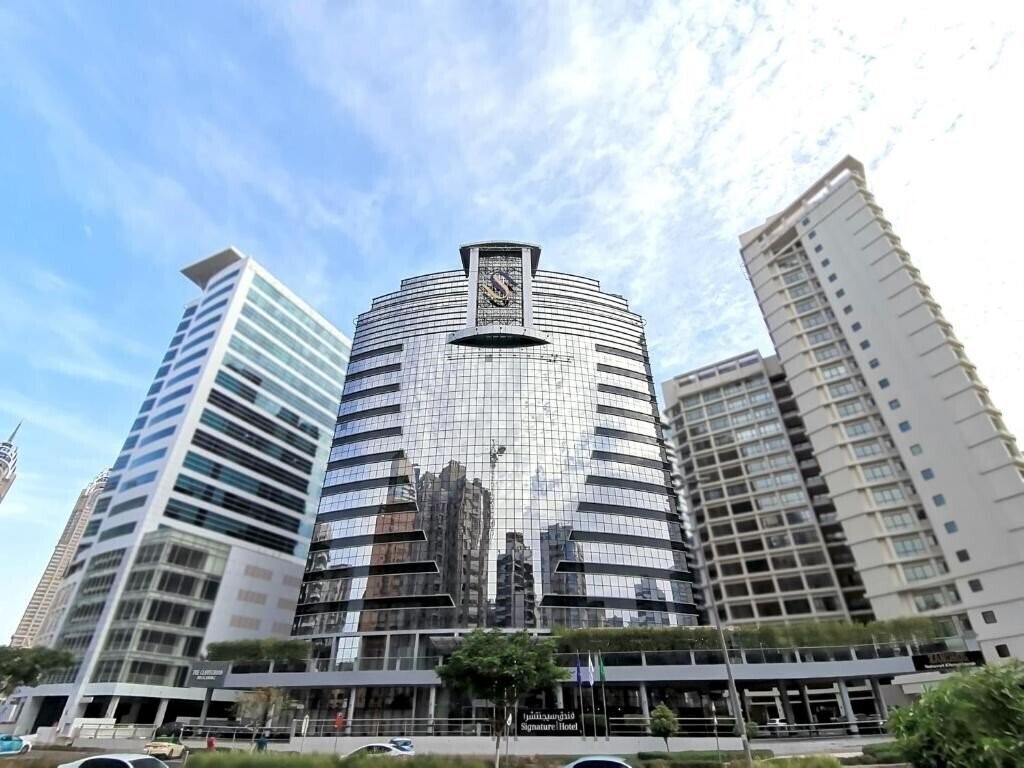 Signature 1 Hotel Tecom 4* қонақ үйі