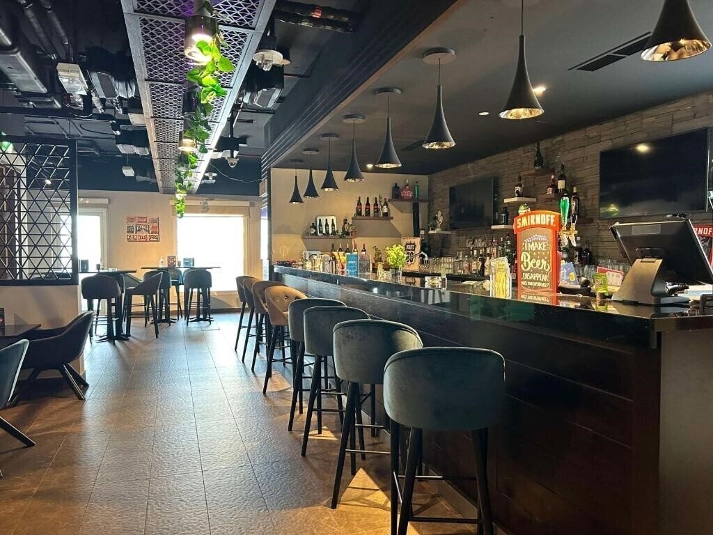 Картинка Hampton By Hilton Al Barsha 3*