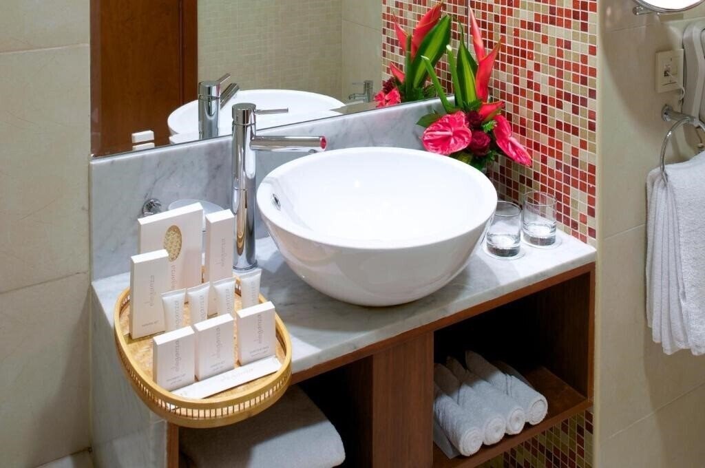 Montreal Barsha Hotel 4* фотосуреті