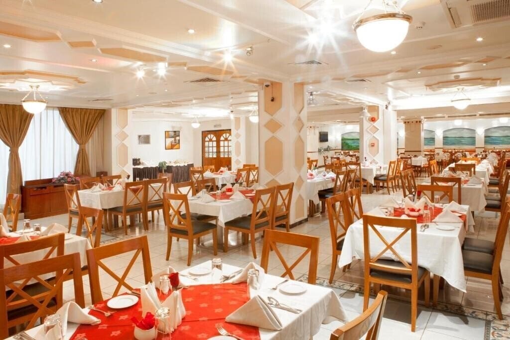 Фотография Landmark Hotel Baniyas 3*