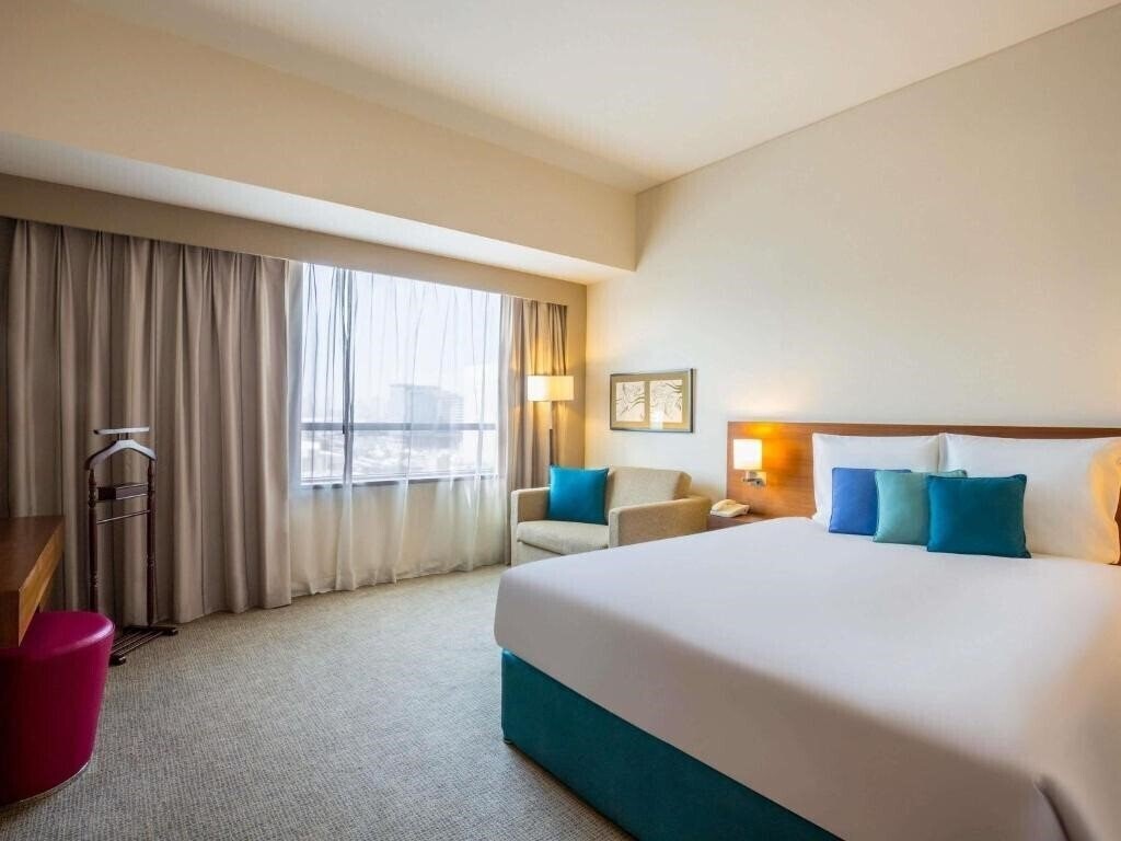 Novotel Deira Creekside (ex. Suha City Hotel) 4* суреті