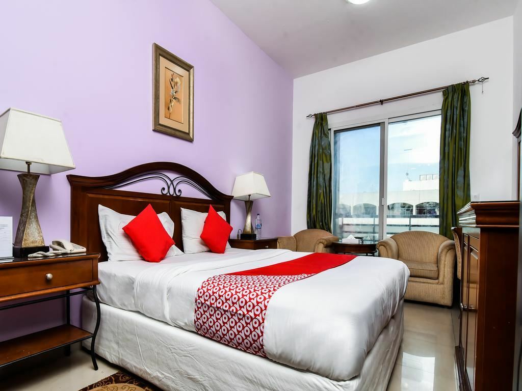 Фото Empire Hotel Apartments 3*