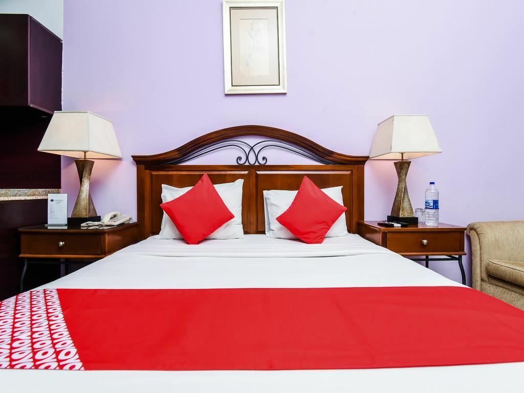 Картинка Empire Hotel Apartments 3*