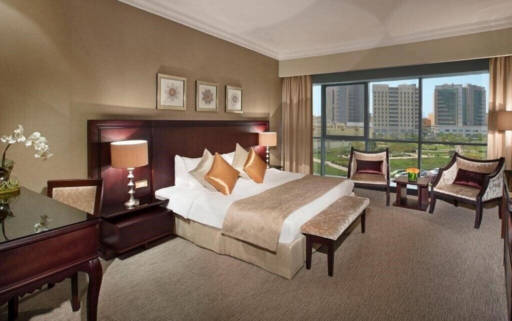 City Seasons Dubai Hotel (ex. City Seasons Hotel Dubai, City Seasons Deira City Centre) 4* қонақ үйі