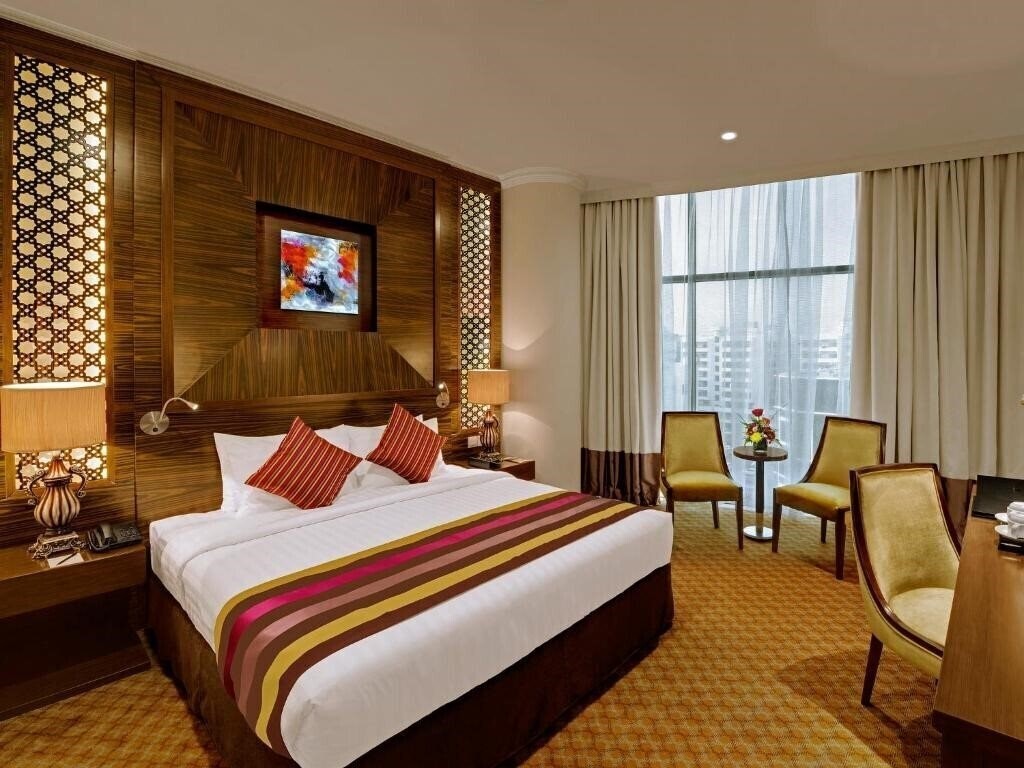 Фото Landmark Premier Hotel 4*
