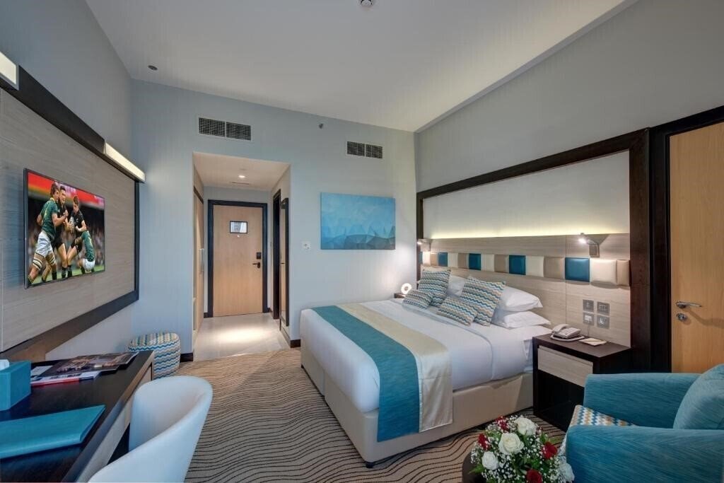 Отель City Avenue Hotel 3*