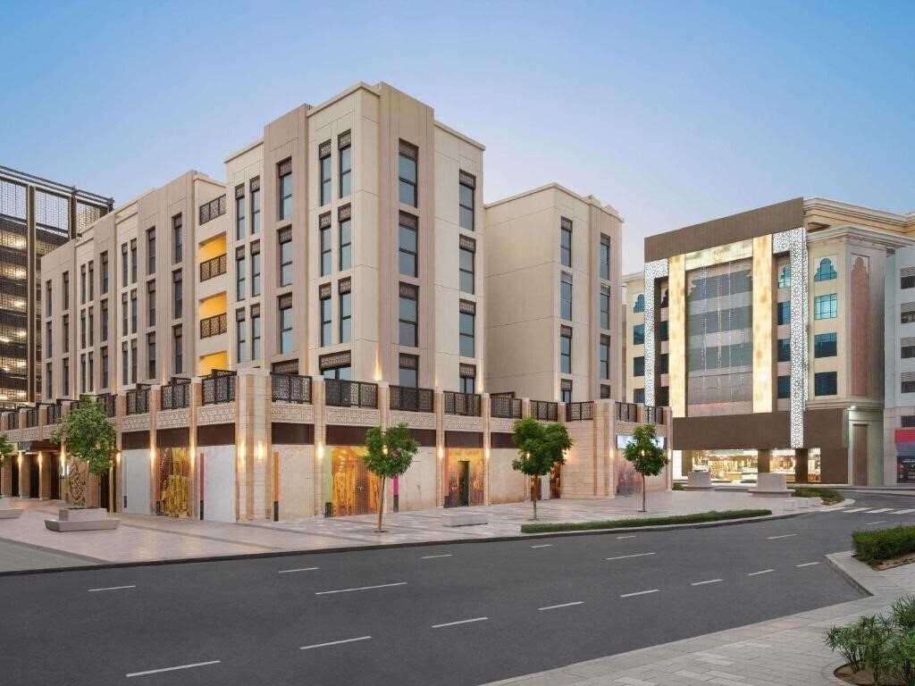 Отель ibis Styles Dubai Gold District 2*