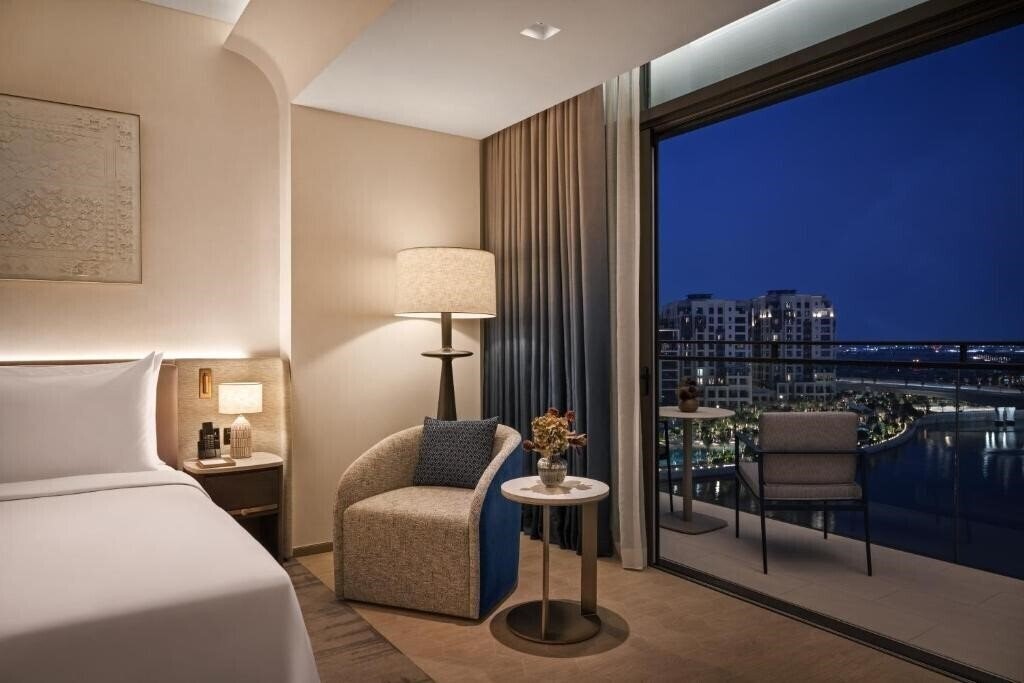 Фото Palace Dubai Creek Harbour 5*
