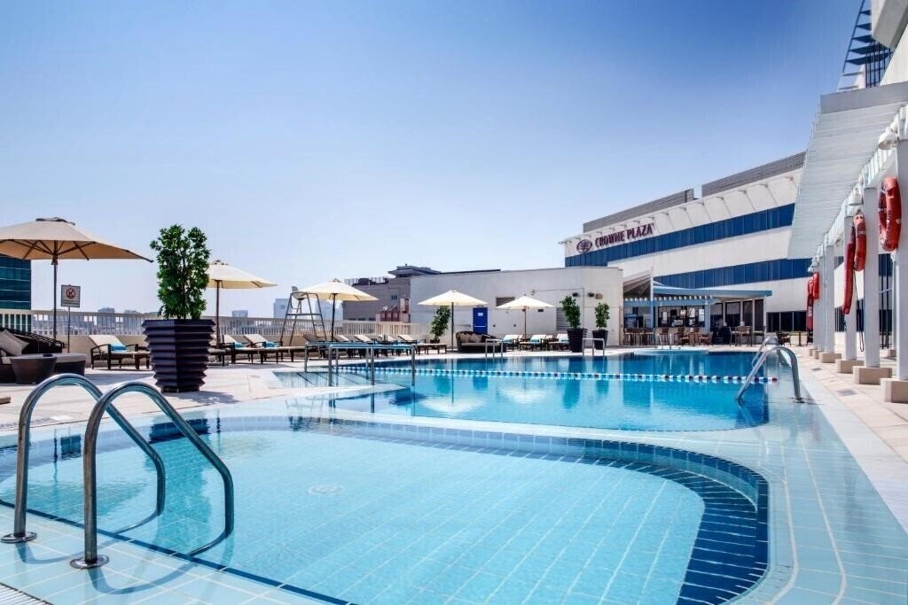 Crowne Plaza Dubai Deira 5* фотосуреті