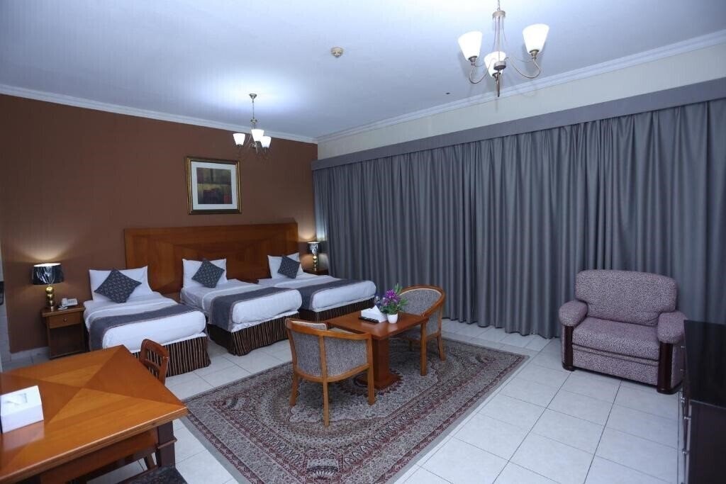 Отель Icon Delux Hotel Apartments 4*