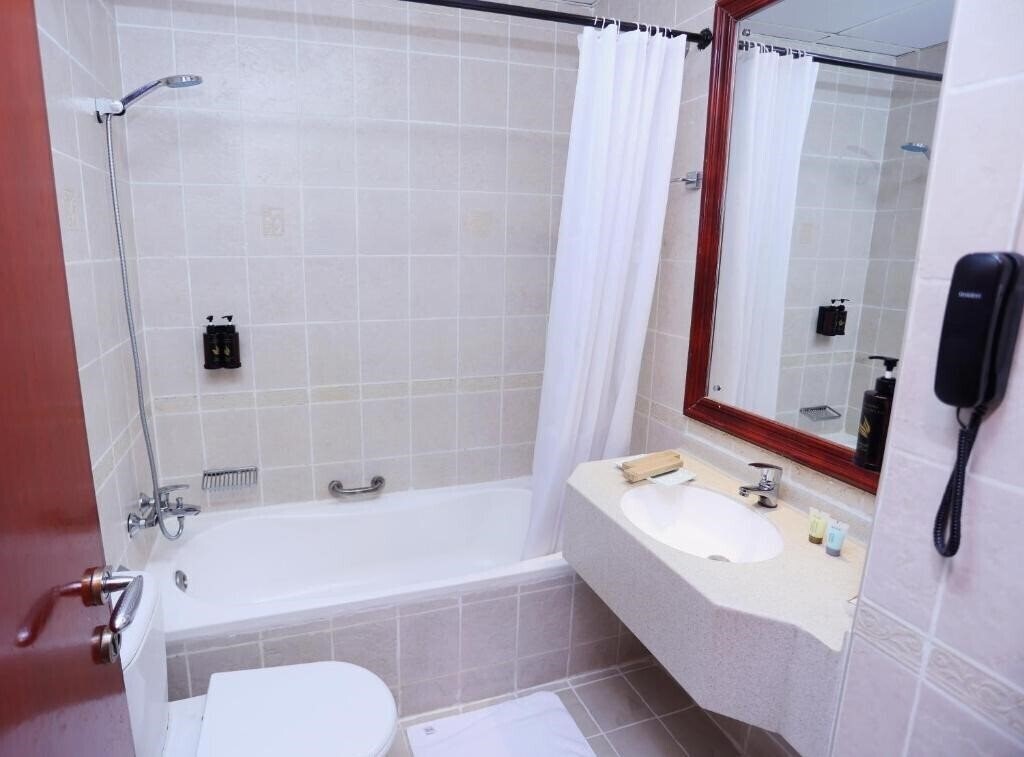 Фотография Icon Delux Hotel Apartments 4*