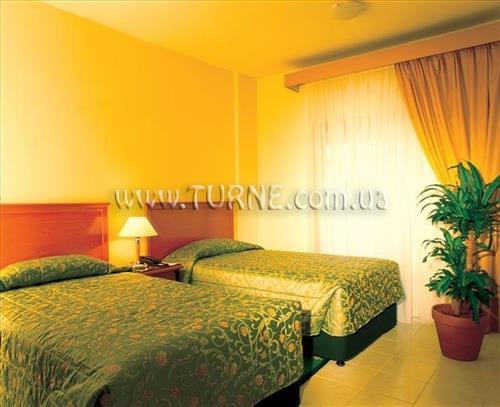 Отель Khalidia Hotel Apartments 3*