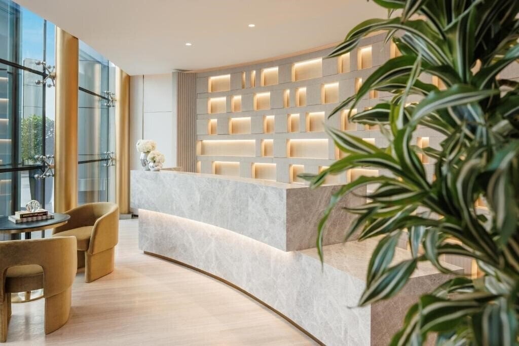 Отель Jumeirah Living World Trade Centre Residence 4*