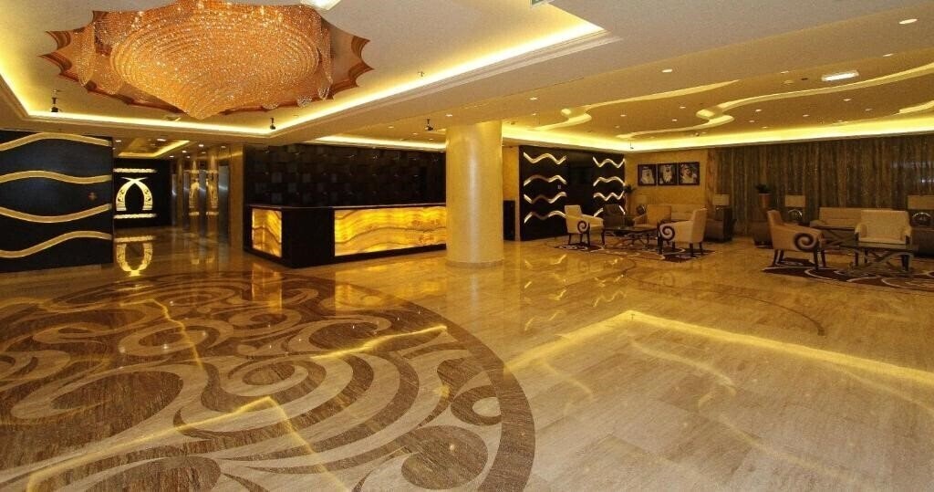 Картинка Ivory Grand Apartments 3*