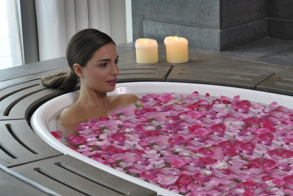 Sofitel Dubai Downtown 5* суреті