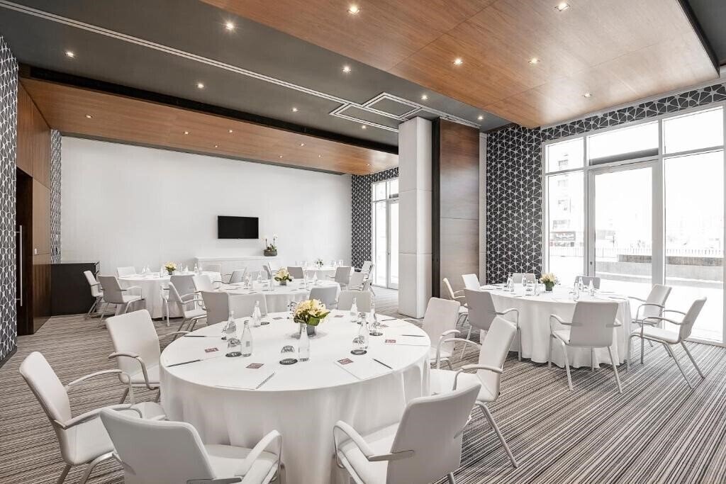Изображение Hyatt Place Dubai Wasl District Residences 4*