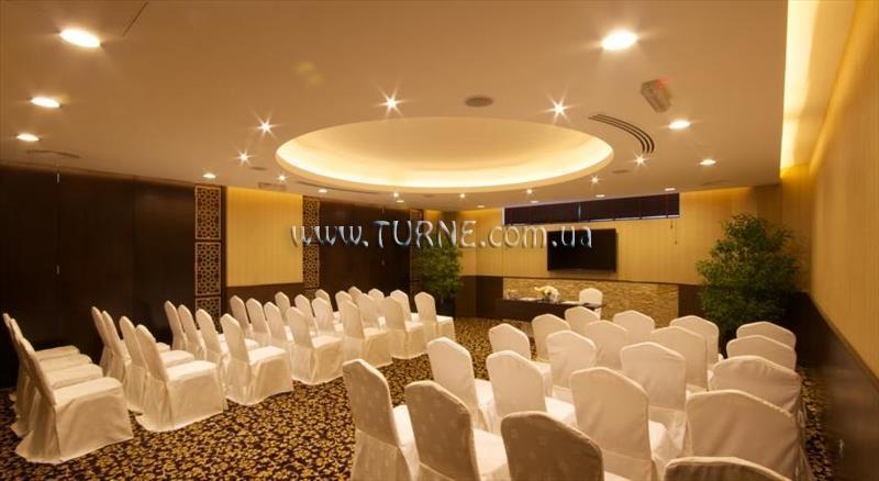 Oasis Court Hotel Apartment апартаменты суреті