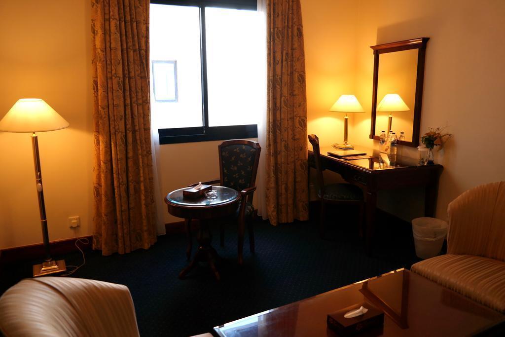 Фотография York International Hotel 3*