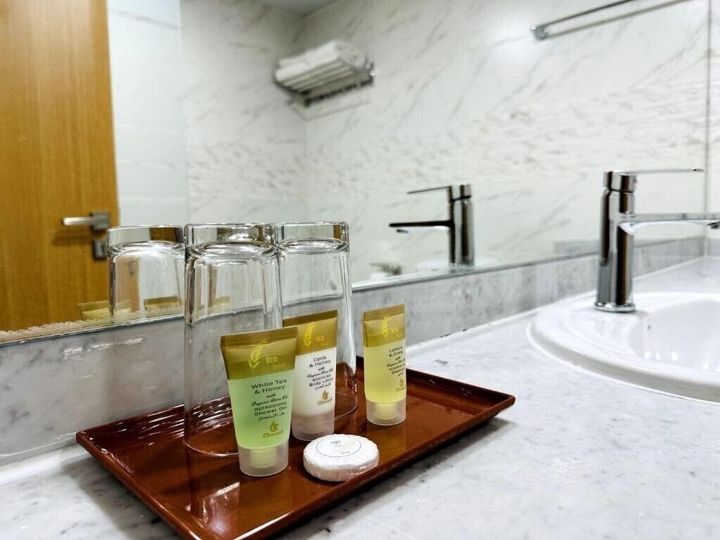 York International Hotel 3* фотосуреті