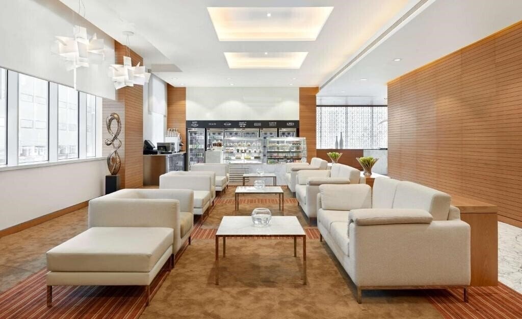 Картинка Hyatt Place Dubai Baniyas Square 4*