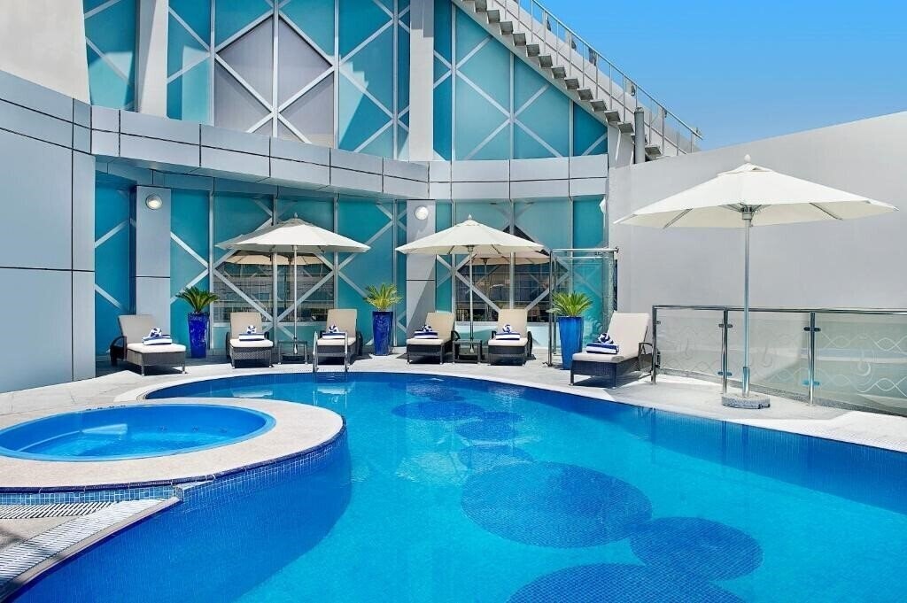 City Seasons Towers Hotel Dubai 4* суреті