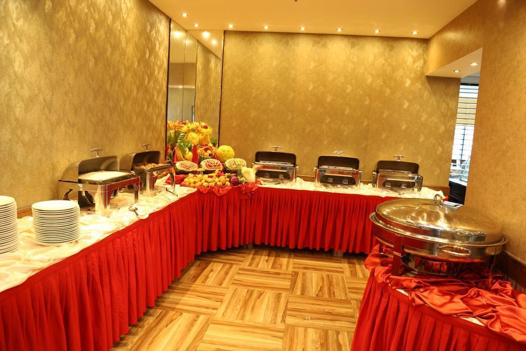 Abjar Grand Hotel 4* фотосуреті