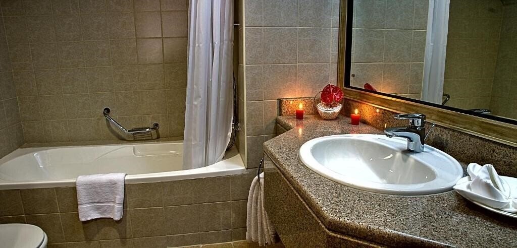 Фотография Chelsea Gardens Hotel Apartments апартаменты