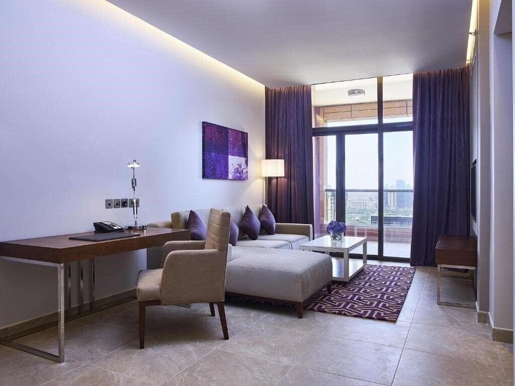Mercure Hotel Apartments Dubai Barsha Heights 4* фотосуреті