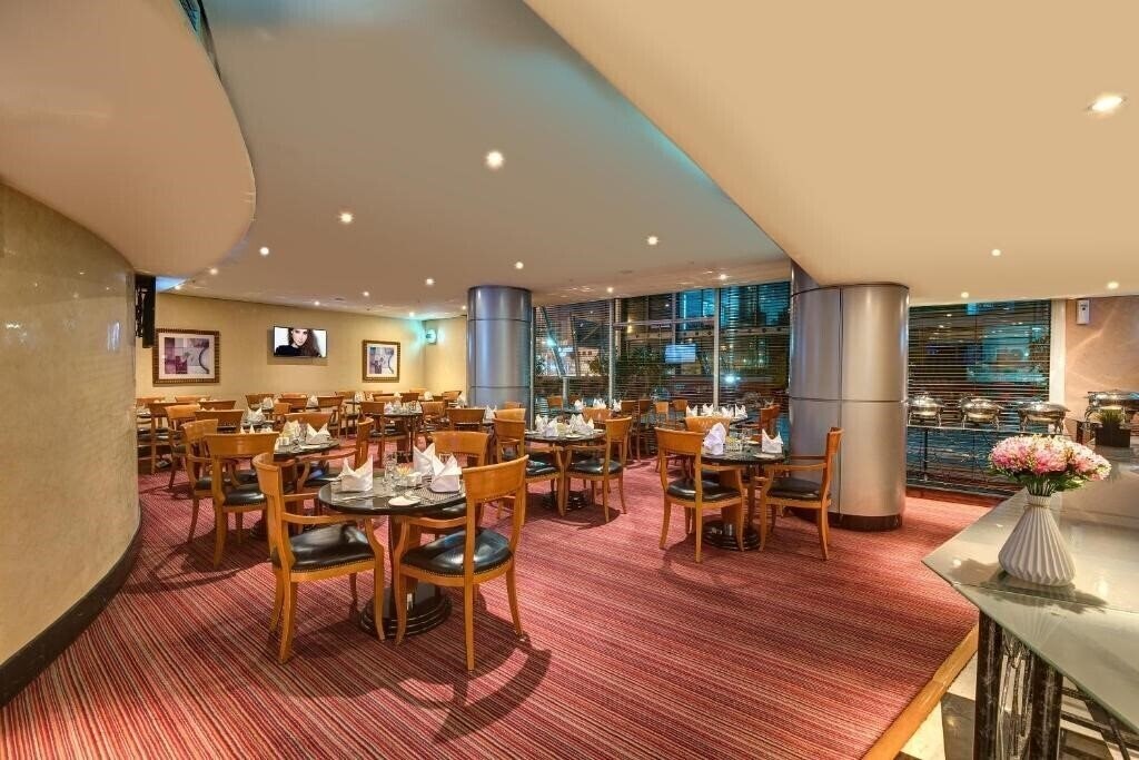 J5 Hotels Port Saeed (ex. Rihab Rotana Suites) 4* суреті