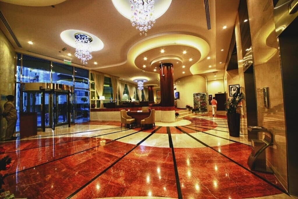 Lavender Hotel Deira (ex. Lavender Plaza Baniyas) 3* қонақ үйі