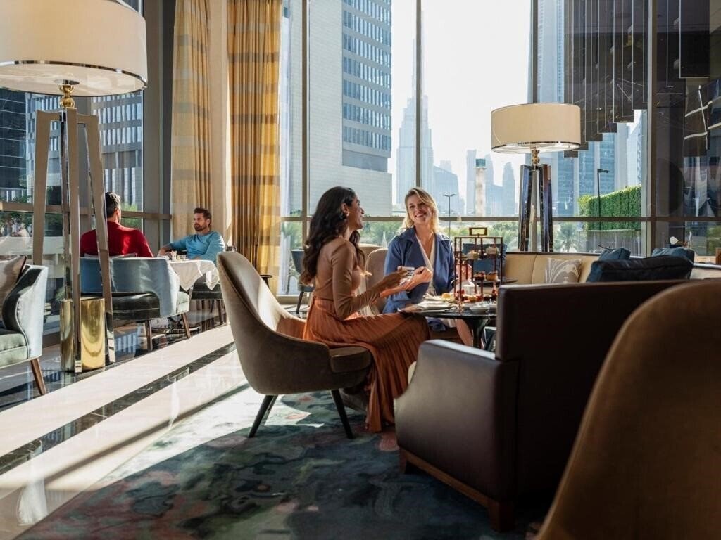 Four Seasons Hotel Dubai International Financial Centre 5* суреті