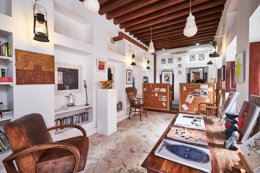 Xva Art Hotel 1* суреті