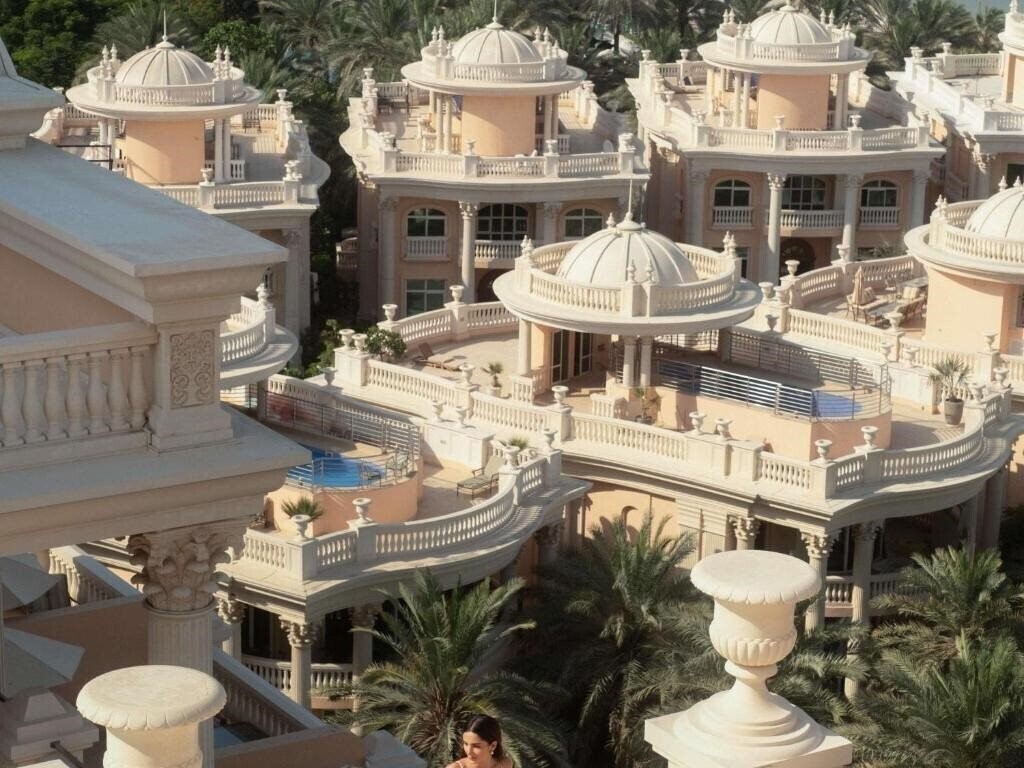 Фото Raffles The Palm Dubai 5*