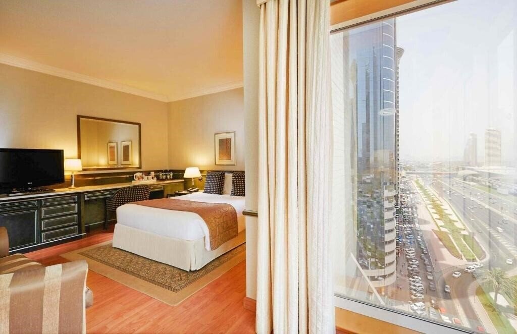 Картинка Millennium Plaza Downtown Dubai 5*