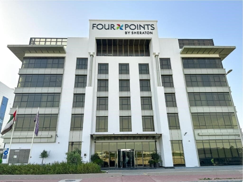 Фотография Occidental Dubai Production City (ex. Four Points by Sheraton Production City, Occidental Impz Dubai Conference & Events Centre) 4*