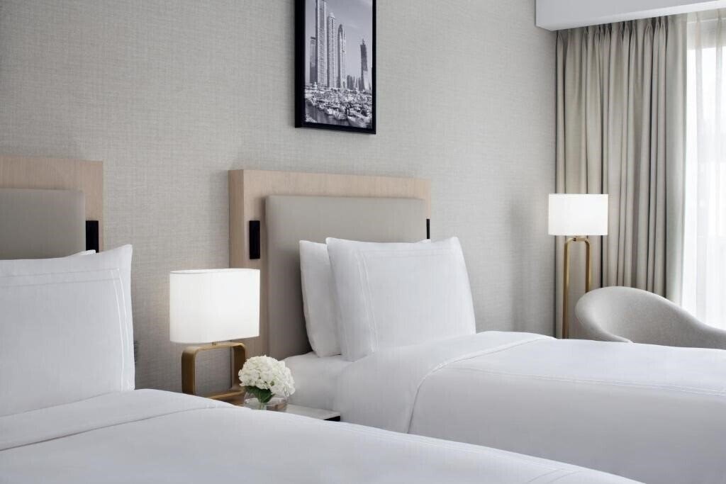 Фотография JW Marriott Hotel Marina 5*