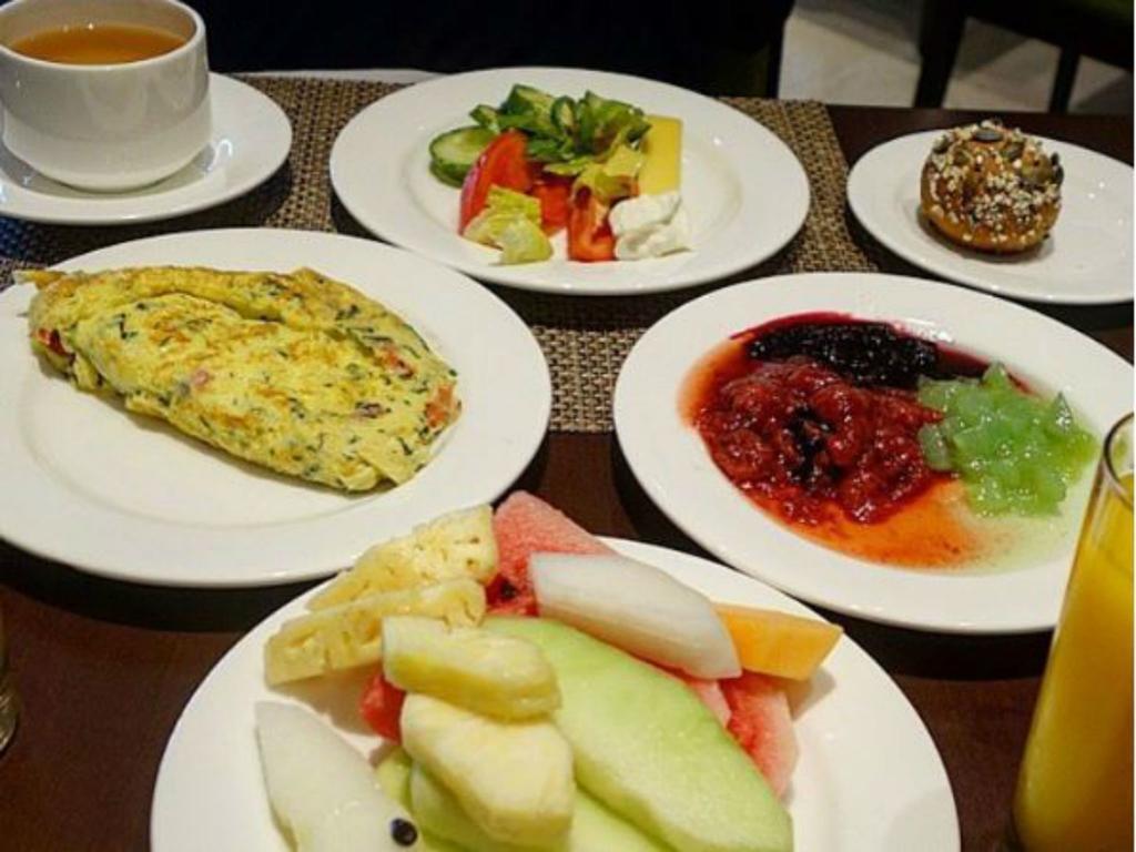 Sheraton Dubai Creek Hotel & Towers 5* фотосуреті